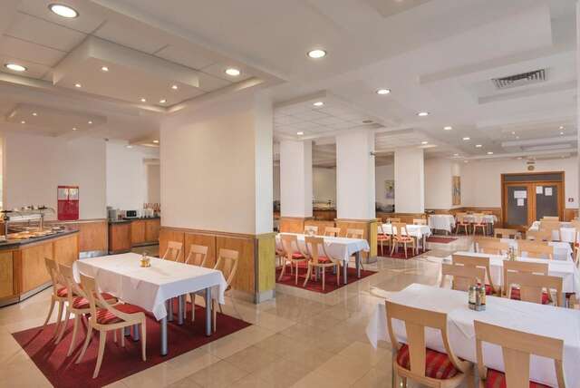 Отель Hotel Fenix Солнечный Берег-17